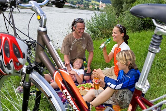 10 reasons your next family vacation should be by bike