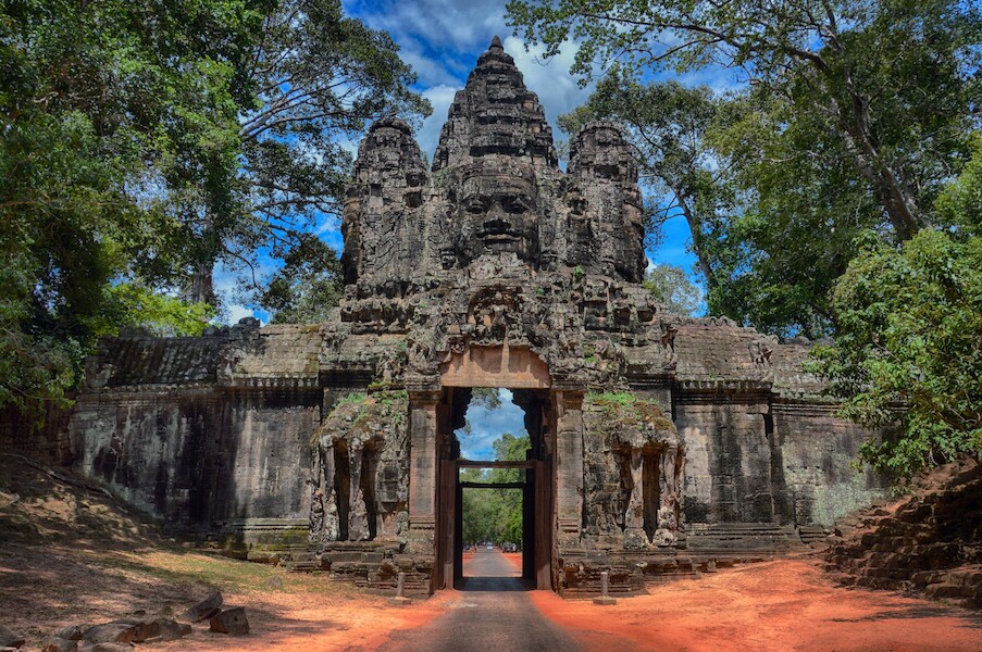 Angkor Thom East Gate, Siem Reap, Cambodia. Paul Szewczyk@Unsplash