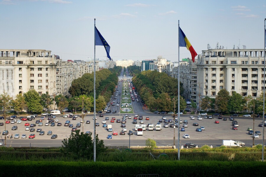 Socialist Victory Boulevard, Bucharest, Romania. Christina Kirschnerova@Unsplash